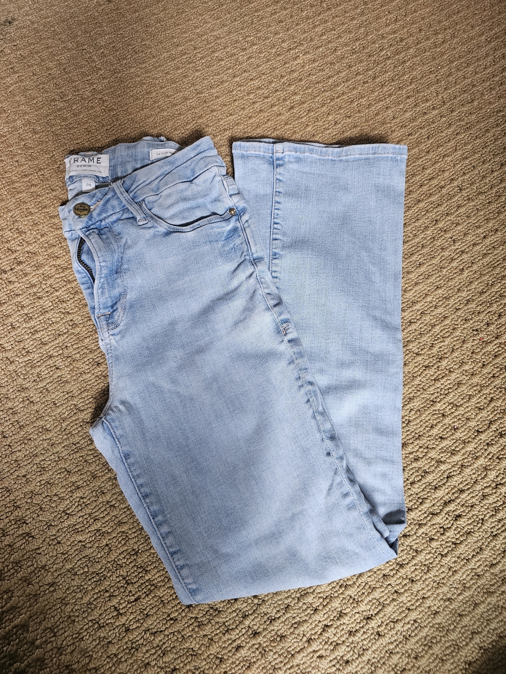Frame Denim Light Blue Women's Denim Jeans LE CROP MINI BOOT Streching.